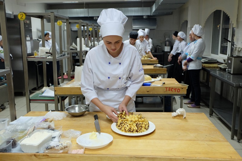 Международный колледж сайт. Международный колледж сервиса Казань. МКС Казань колледж. Международный колледж сервиса форма. Международный колледж сервиса преподаватели.